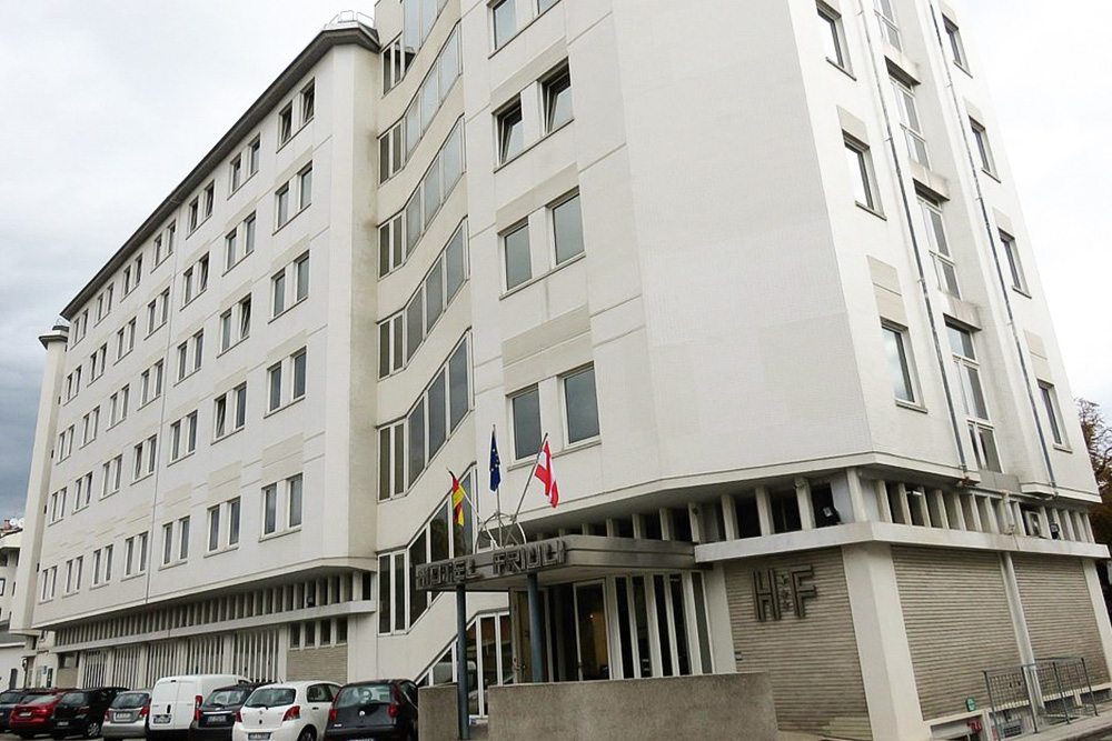 Recladding per l’Hotel Friuli: rinnovare l’identità preservandone la storicità Recladding per l’Hotel Friuli: rinnovare l’identità preservandone la storicità